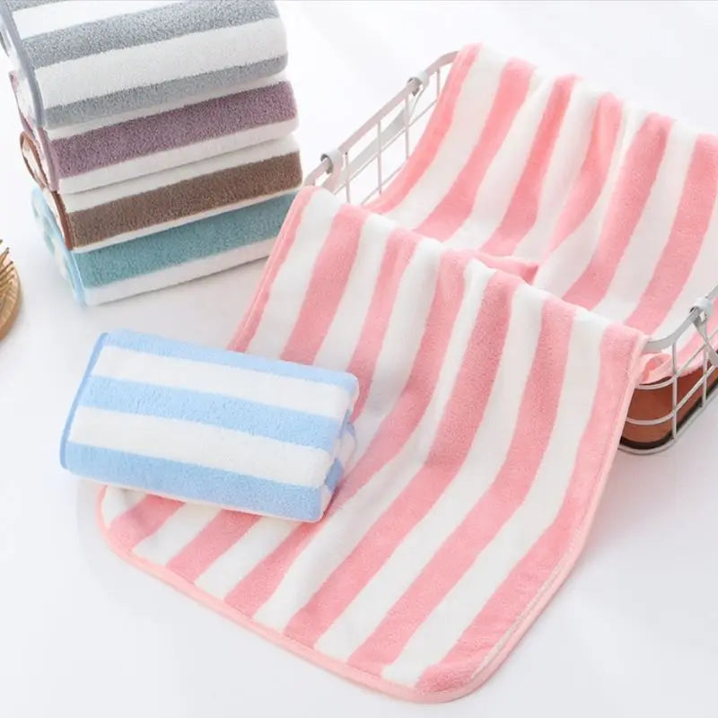 "1pc Microfiber Face Towel – Soft, Quick-Dry & Super Absorbent"