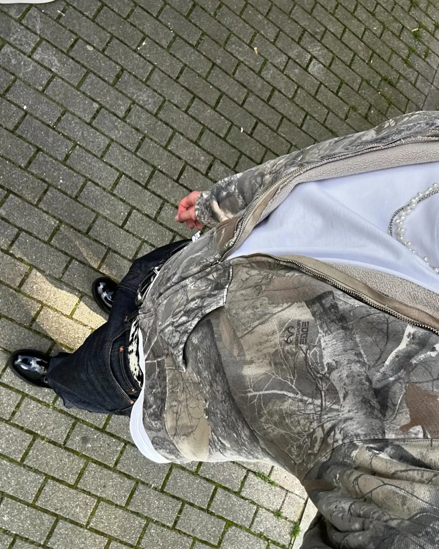 Y2K Camouflage Zip-Up Hoodie – Harajuku Hip Hop Oversized Streetwear for Men & Women