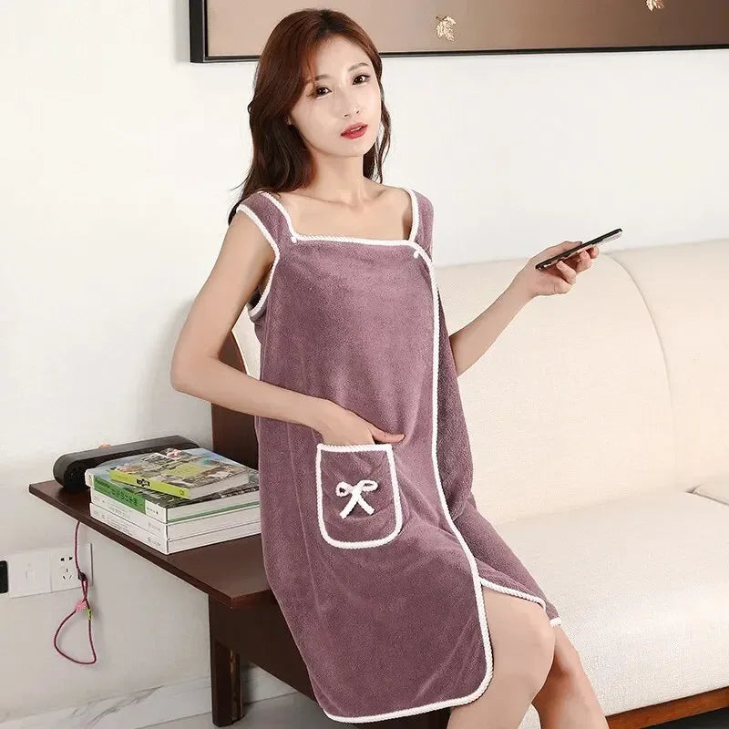 Wearable Women’s Bath Towel Robe – Fast Drying Spa, Beach & Shower Wrap 140×85cm