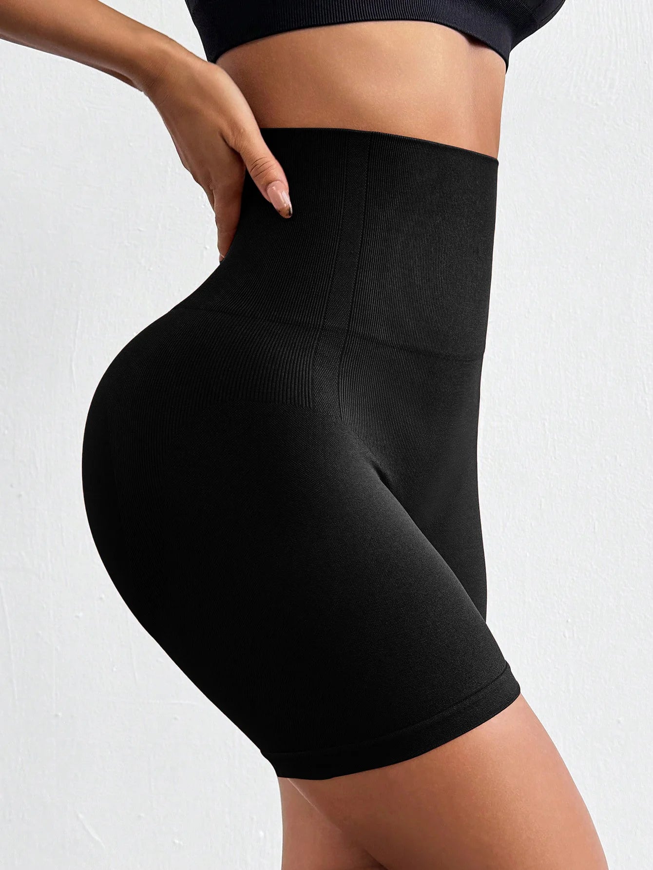 6" Seamless Biker Shorts – High-Waisted, No Front Seam, Compression Fit