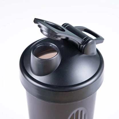 600ml Portable Protein Shaker Bottle – Leak Proof Sports Mixing Cup for Gym & Fitness Training