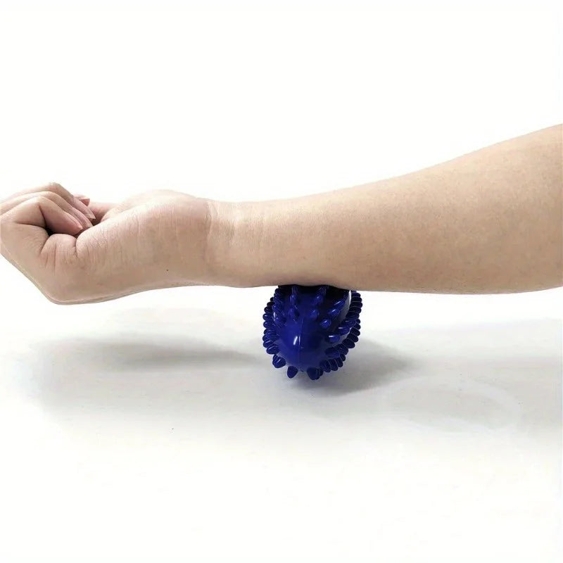 Spiky Foot Massage Ball – Pain Relief, Yoga Therapy & Muscle Relaxation Tool (1pc)