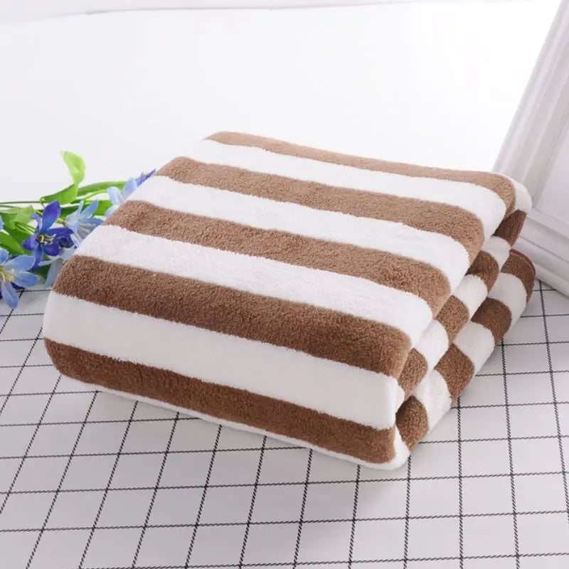 "1pc Microfiber Face Towel – Soft, Quick-Dry & Super Absorbent"